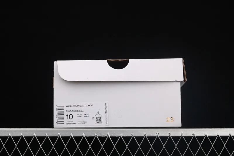 All categories Air Jordan Jordan series basketball shoes Air Jordan 1 Low G version pure original Air Jordan 1 Low AJ1 Joe 1 low-top black silver cultural and leisure sports sneakers DA5551-001